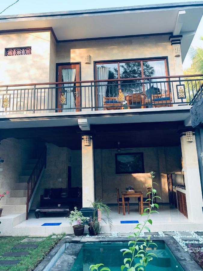 Villa Sari House